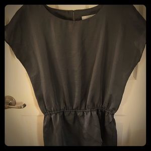 Blouse women’s medium